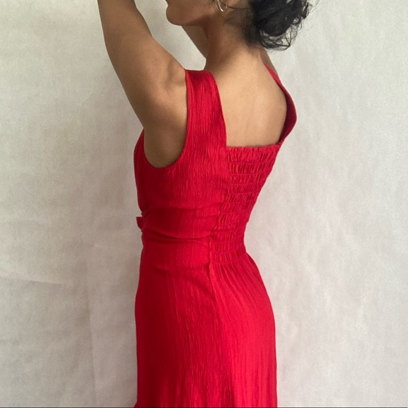 Red Maxi Dress 💃🏽 - Picture 3 of 10